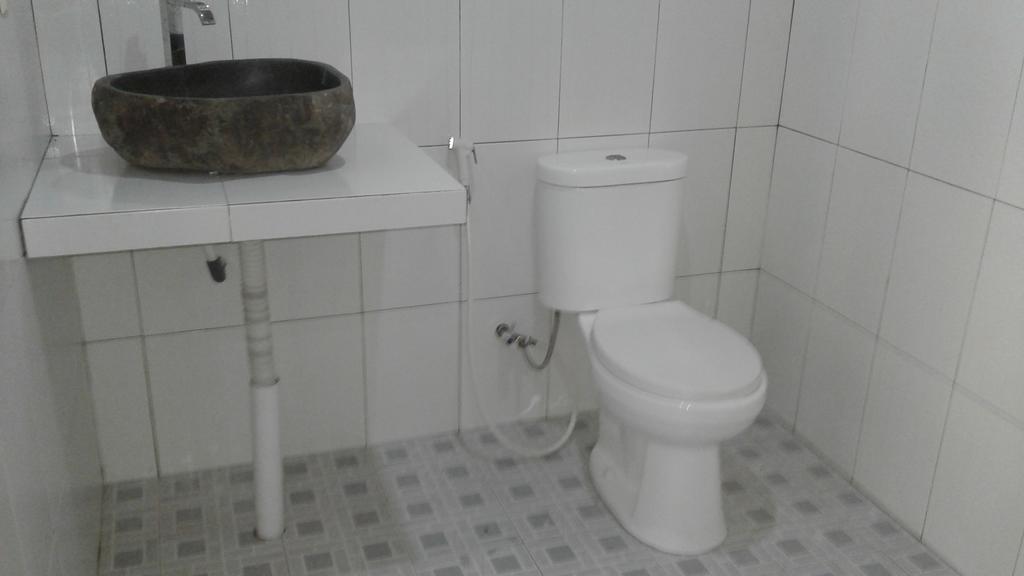 Kuta  Airas' Garden Homestay Eco Bungalows מראה חיצוני תמונה